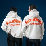 Esta es la chaqueta de apreski de la colaboración entre Scuffers y Nevalia.