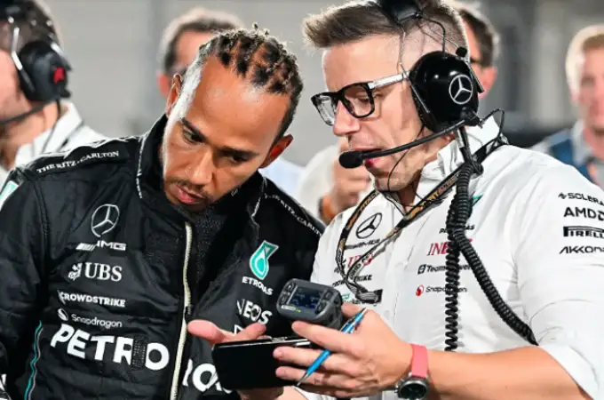 Hamilton imita a Fernando Alonso y prepara un nuevo golpe contra Mercedes