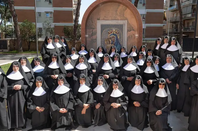 Las Hermanitas de los Ancianos Desamparados: La orden religiosa que nació en plena revolución cantonal en Valencia