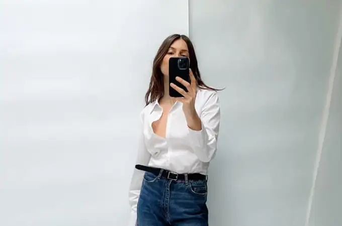10 camisas blancas de Zara, Sfera y Mango perfectas para todos los looks pijos