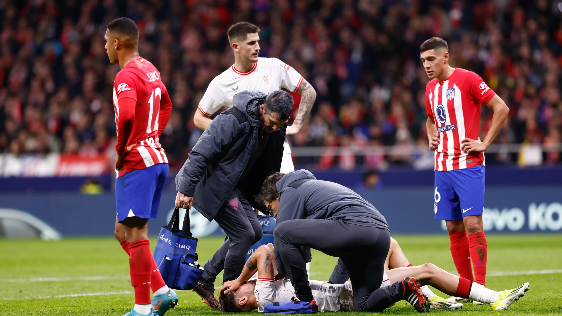 Benat Prados of Athletic Club hurts during the Spanish Cup, Copa del Rey, football match played between Atletico de Madrid and Athletic Club de Bilbao at Civitas Metropolitano on February 07, 2024 in Madrid, Spain. AFP7 07/02/2024 ONLY FOR USE IN SPAIN