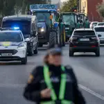 Retenciones por tractoradas en la A-7 en Torrent y en la Ronda Norte de València