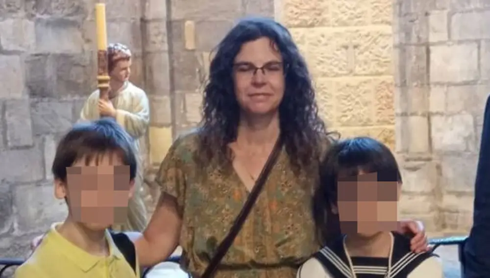 La mujer asesinada en Castro Urdiales junto a sus dos hijos adoptivos
