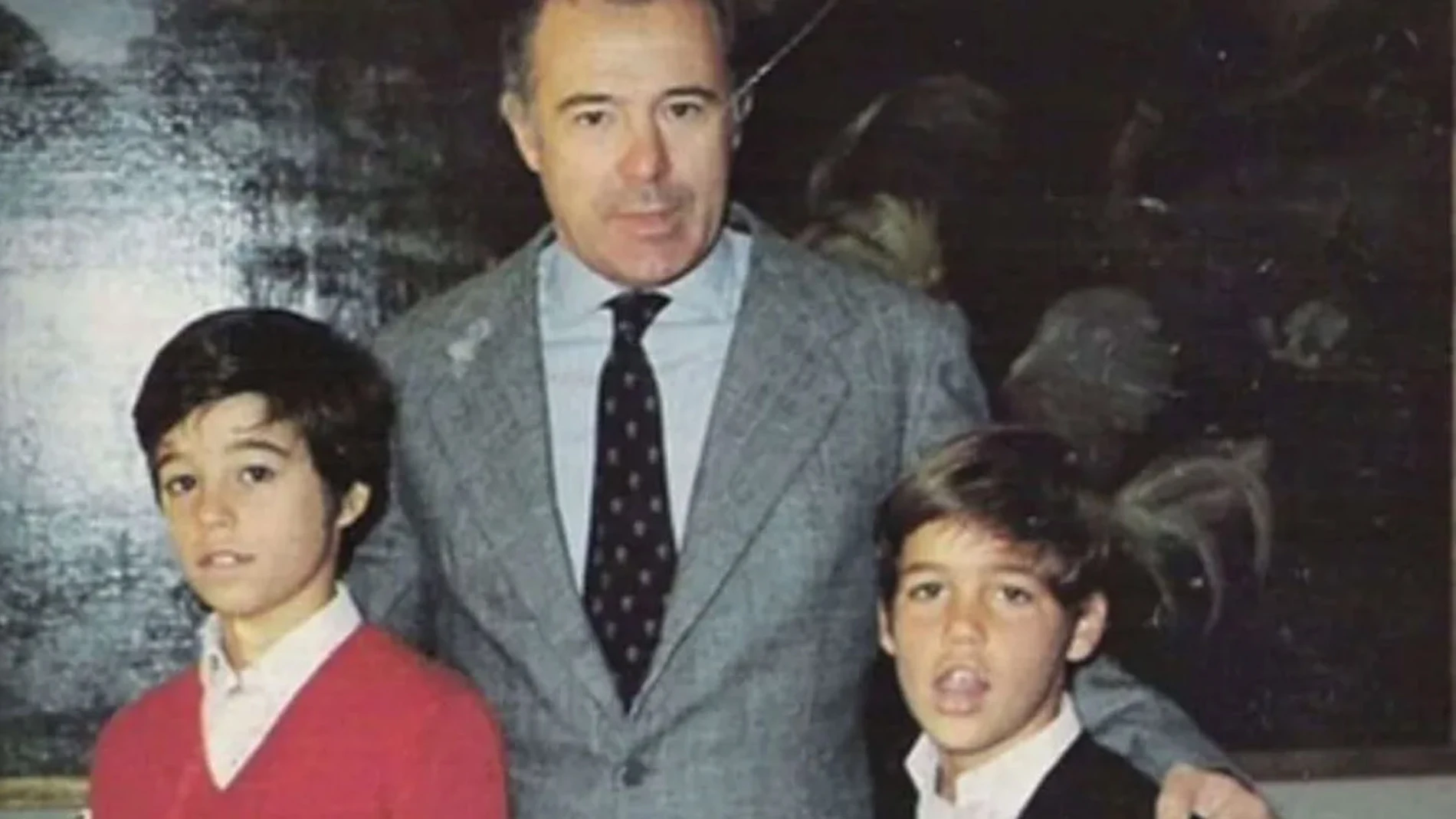 Alfonso de Borbón y sus hijos, Fran y Luis Alfonso