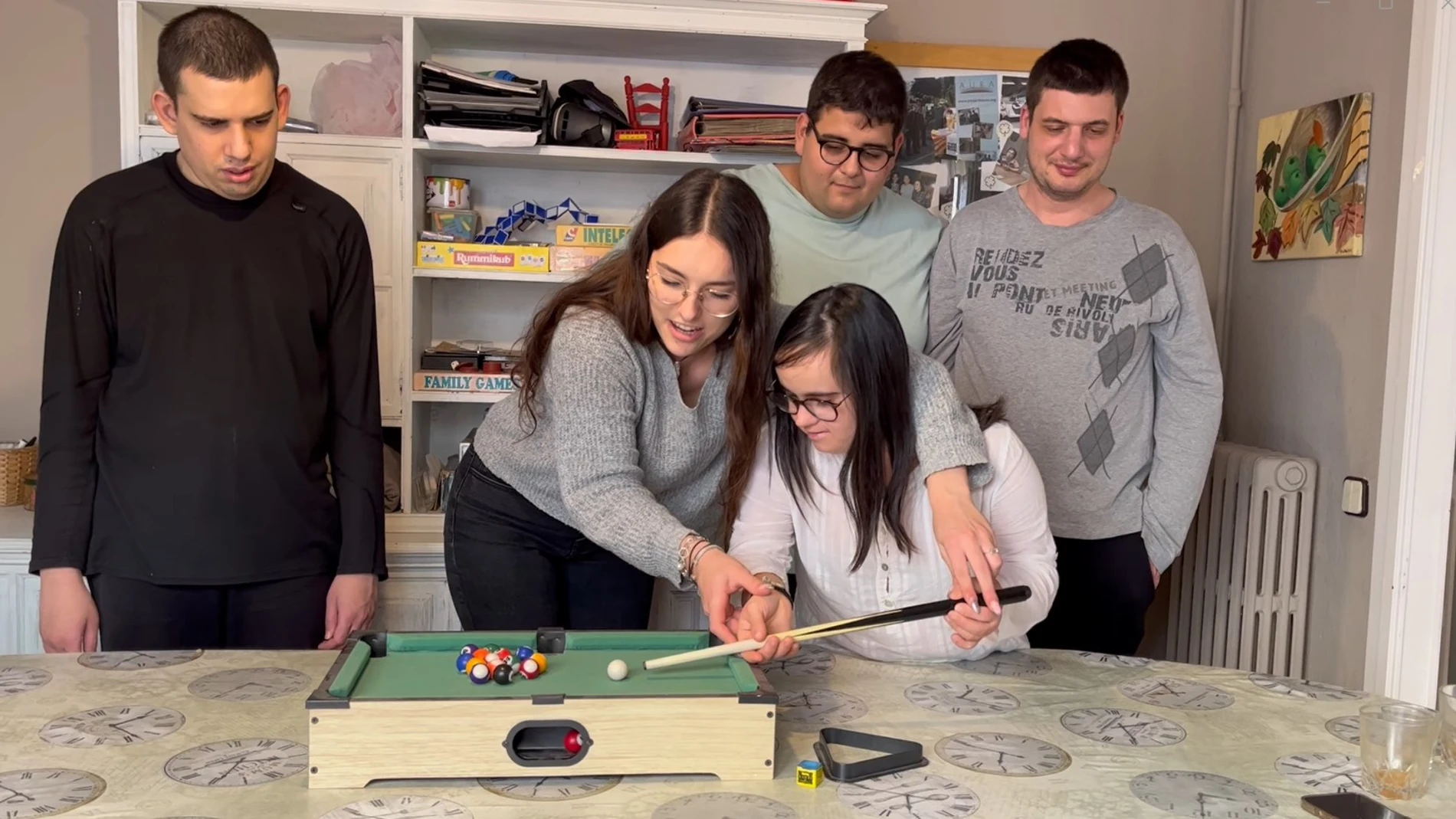 Un proyecto para compartir piso entre estudiantes y personas con discapacidad intelectual gana los XI Premios al Voluntariado Universitario