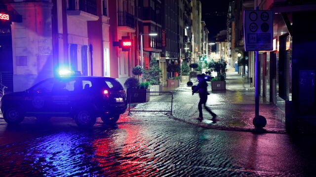 La ría de Bilbao se desborda en varios puntos