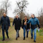 Jesús Julio Carnero durante su visita unl futuro nuevo espacio verde en Valladolid capital
