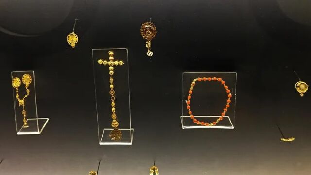 Una imagen del Tesoro de los Alacranes, en exposición
