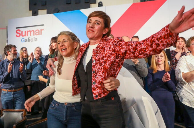 La candidata de Sumar a la presidencia de la Xunta, Marta Lois, cierra su campaña en Santiago de Compostela