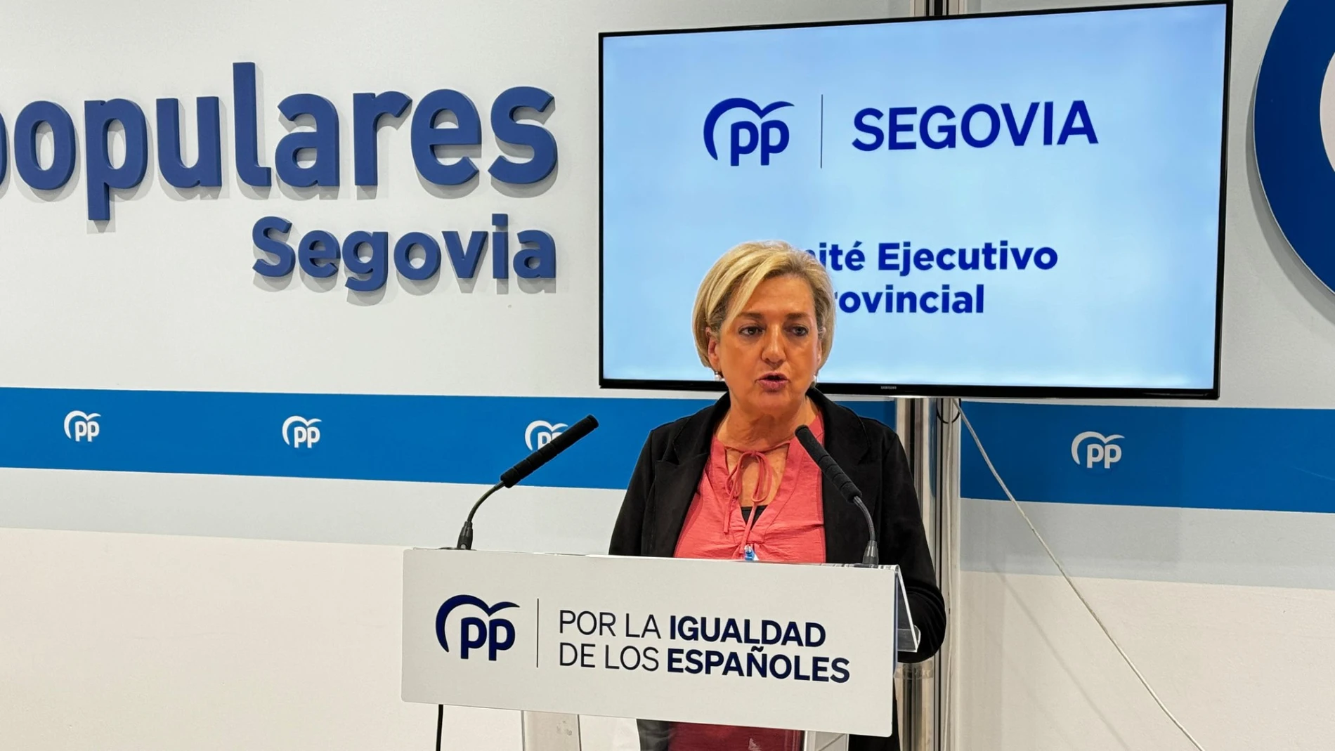 La senadora y presidenta del PP de Segovia, Paloma Sanz
