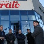 Tudanca durante su visita a la fábrica de Agropal "Quesos Cerrato"