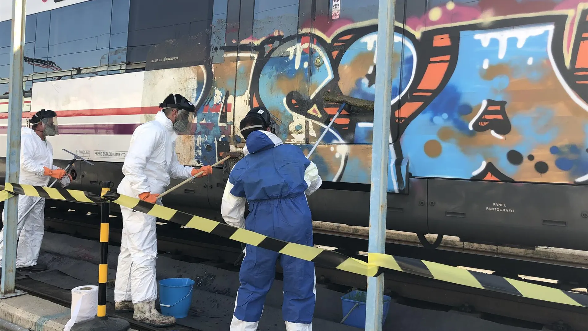 Economía.- El vandalismo grafitero generó a Renfe un coste de más de 25 millones en 2023, cerca de 70.000 euros al día