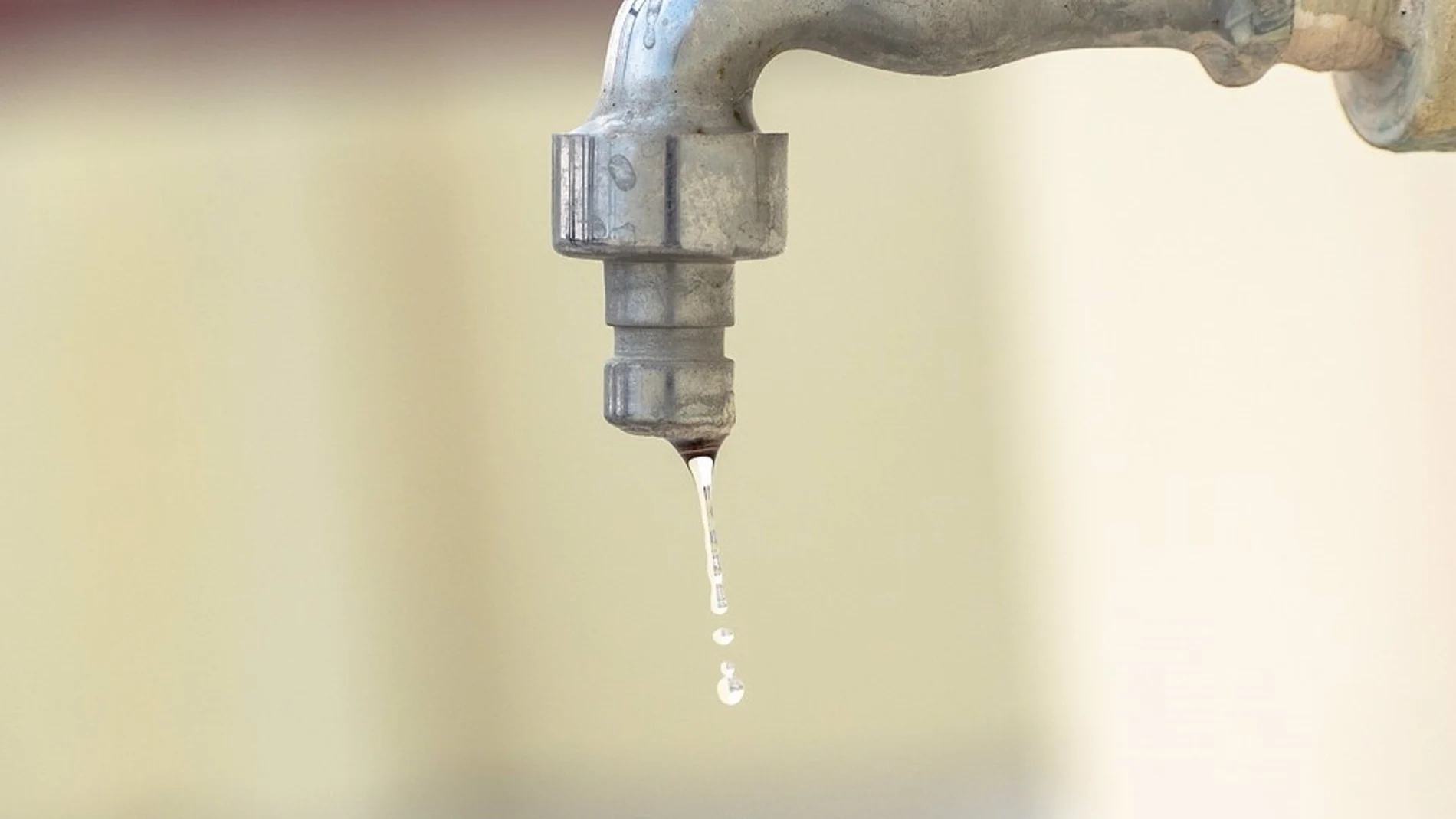 Agua.- Los municipios de la Costa del Sol Occidental reducen desde este miércoles la presión del agua frente a la sequía