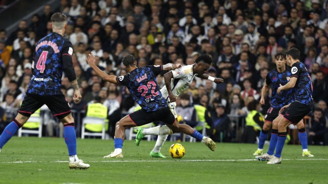 Encuentro de Liga entre el Real Madrid y el Sevilla C.F. 