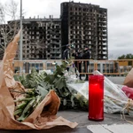 Tercera jornada de luto en València por las diez víctimas mortales del incendio de un edificio