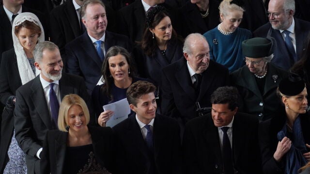 El Rey Felipe VI, la Reina Letizia y el Rey Juan Carlos I