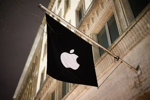 EE UU demanda a Apple por crear un monopolio en el mercado de la telefonía con sus iPhone