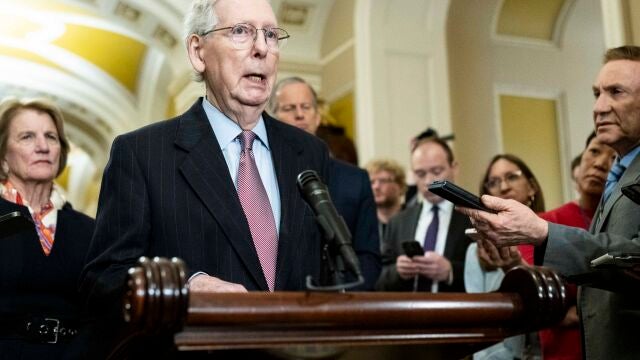 EEUU.- El líder de la minoría republicana en el Senado, Mitch McConnell, anuncia su retirada