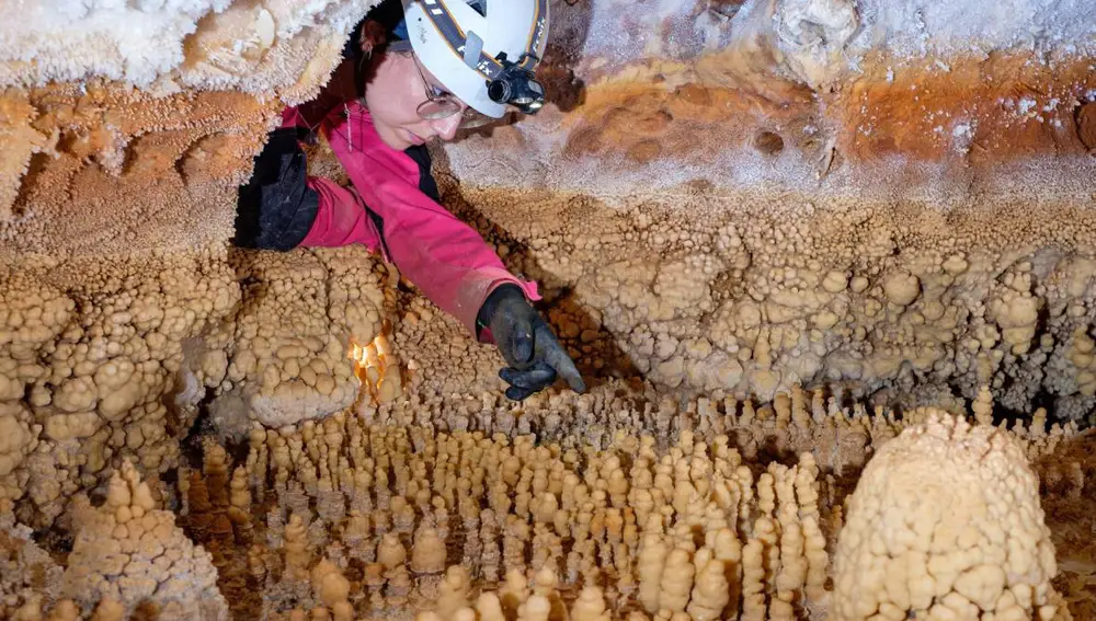 El valor geológico de la cueva malagueña de la Araña sera protegido por la Junta