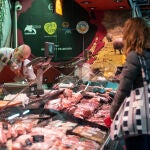 Precios y compras en el Mercado de Barcelo. David Jar