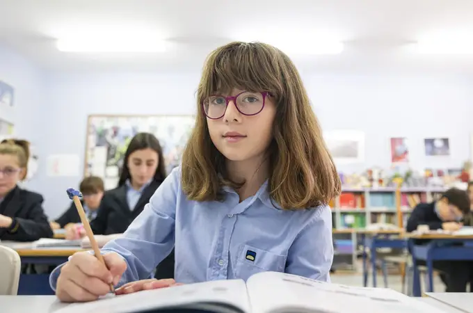 Virginia Mota Sáenz de Miera con 10 años escribe un cuento para concienciar sobre el autismo