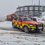 MADRID.-AMP.- Emergencias 112 pide circular con cadenas en Navacerrada y Cotos y con precaución en toda la Sierra por la nieve