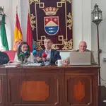 El alcalde de Barbate, Miguel Molina (AxSí), presentan el plan de especial singularidad para el municipio