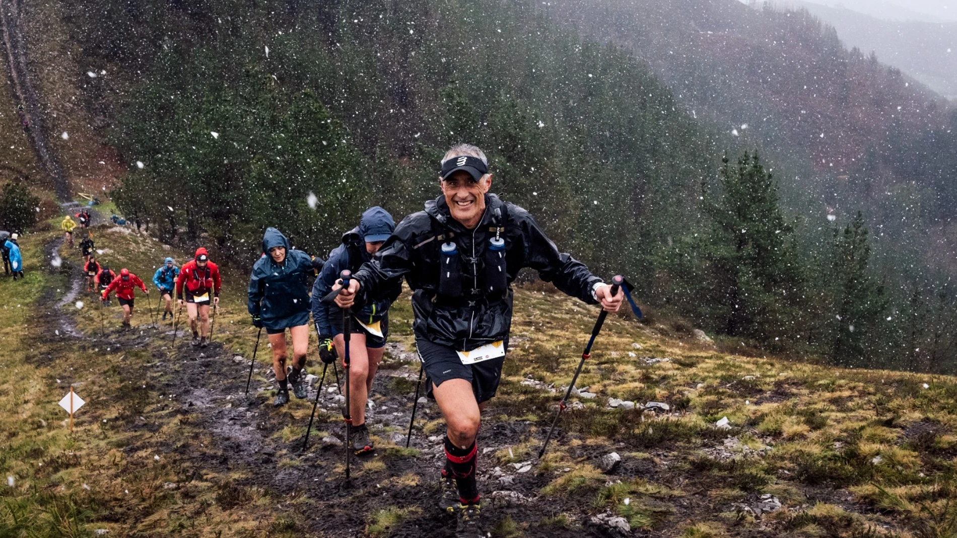 La "Kangas Mountain" bate récord de participantes en su 10ª edición, marcada por la lluvia y la nieve