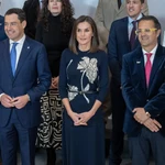 El look de la Reina Letizia en Sevilla.