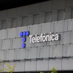 Telefónica lanza una oferta de recompra de bonos híbridos de 1.300 millones de euros