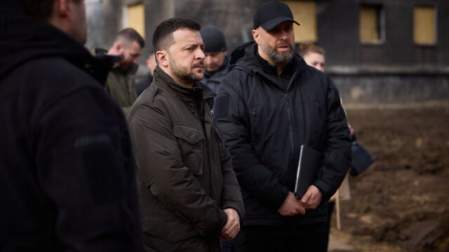 InternacionalCategorias.-Ucrania.- Varias víctimas por un ataque ruso sobre Odesa en plena visita de Zelenski y Mitsotakis