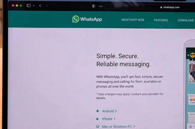 El truco de WhatsApp Web para leer mensajes sin que se enteren