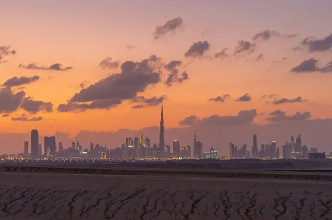 ¿Qué es la siembra de nubes por drones que usa Dubái para conseguir lluvia?