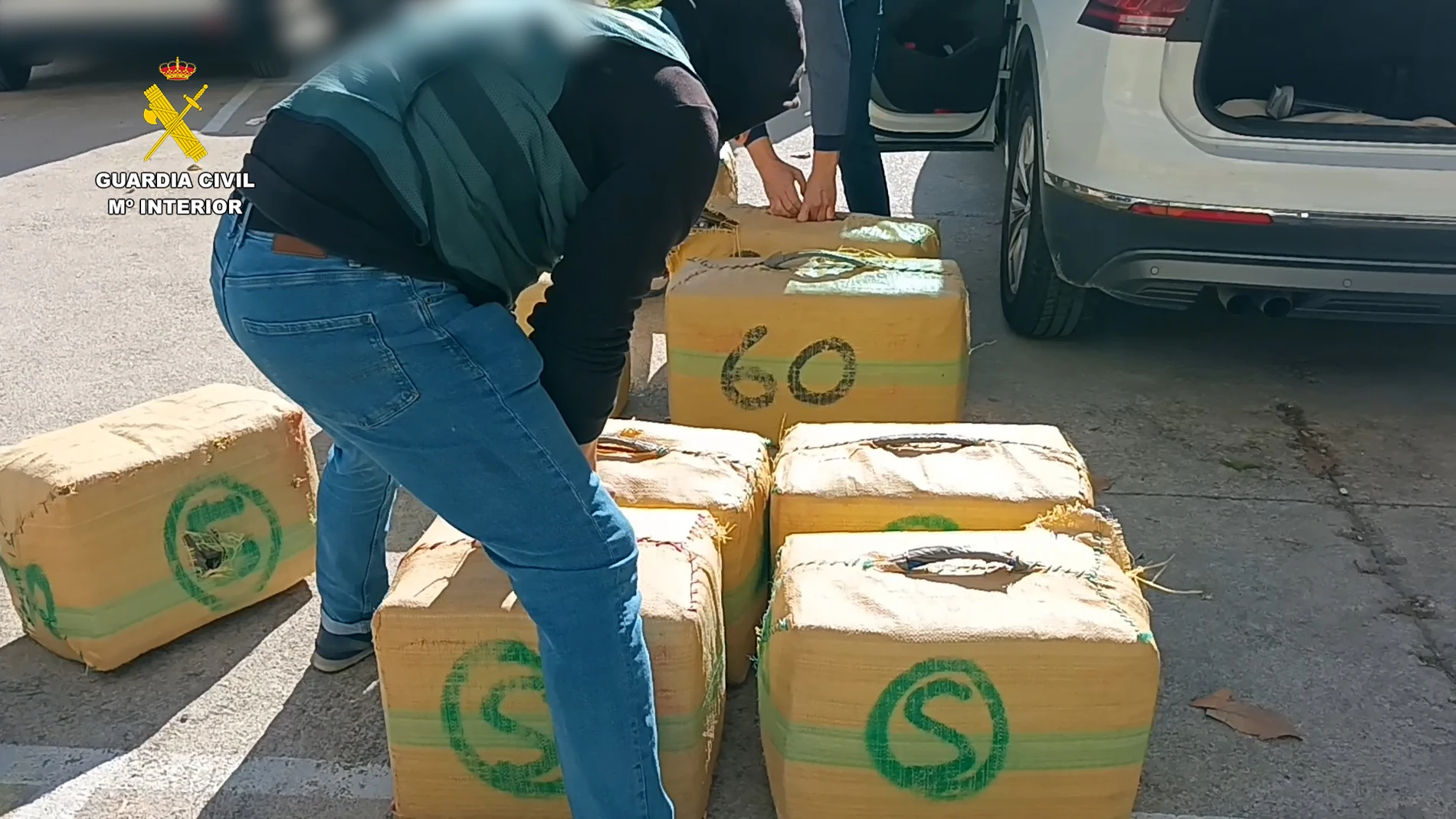 Golpe al narcotráfico: 1.800 kilos de hachís decomisados por la Guardia Civil