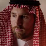 Leo Messi posa con un turbante para la marca Sayyar