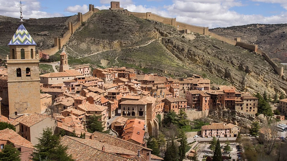 El pueblo de España más bonito al que tienes que viajar en el mes de abril, según National Geographic