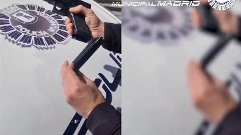 Dos detenidos por conducir ebrios, con carné falso y por llevar cocaína y una pistola simulada en el coche