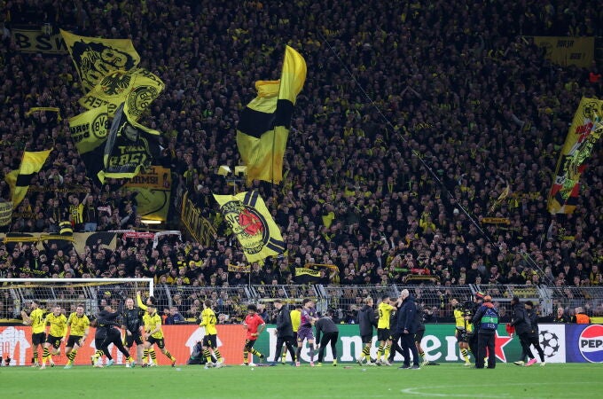 El Atlético padecerá el "Muro amarillo" en la vuelta en Dortmund
