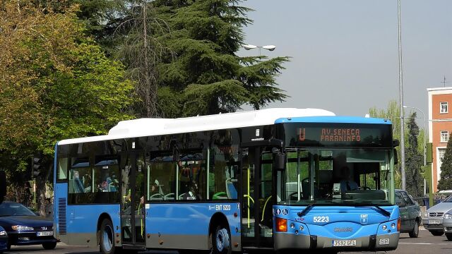 Autobuses de la EMT de Madrid en Ciudad Universitaria