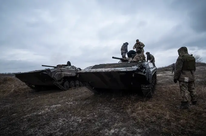 ¿Por qué Ucrania no puede permitirse el lujo de comprar sus propias armas?