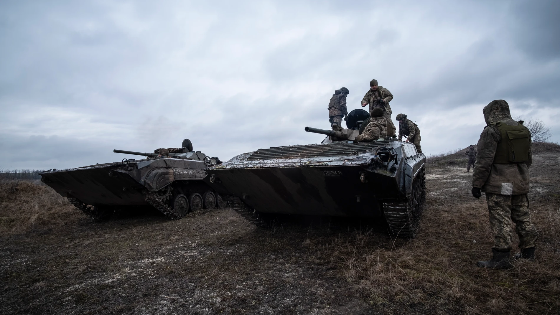 Donetsk Region (Ukraine), 14/03/2024.- BMP-1 armoured vehicles are used for the training of new Ukrainian recruits to prepare them to become infantrymen of Ukraine's 22nd Army Brigade, Donetsk, Ukraine, 14 March 2024 (issued 15 March 2024). The training lasts several months and recruits are instructed in combat medicine, handling of small arms, RPGs and BMP-1 type armoured vehicles, among other training. The Ukrainian Army is currently seeking to enlist 350,000 new soldiers to replace those w...