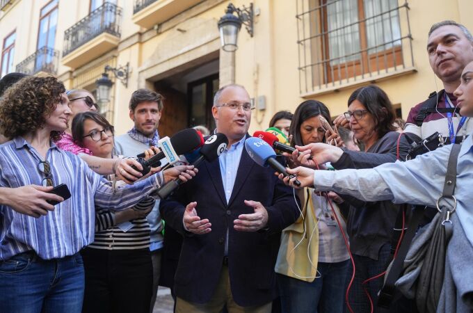Tellado apuesta por "unificar el voto del constitucionalismo" en las elecciones catalanas