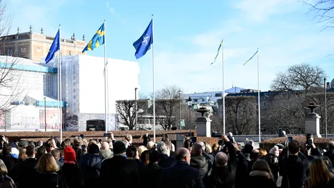 Ceremonia frente al Parlamento sueco el lunes para celebrar el ingreso de Suecia