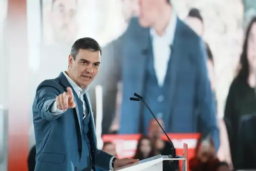 Sánchez augura tres años más de legislatura y acusa al PP de 
