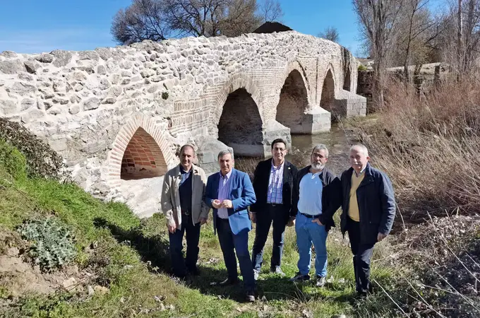Martín Muñoz de las Posadas (Segovia) invierte en la consolidación en el puente ‘del Naranjo’