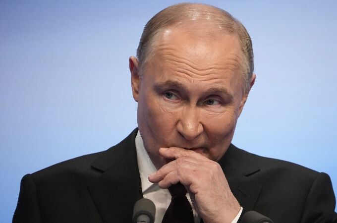 Vladimir Putin dice responder a «las amenazas de Occidente»