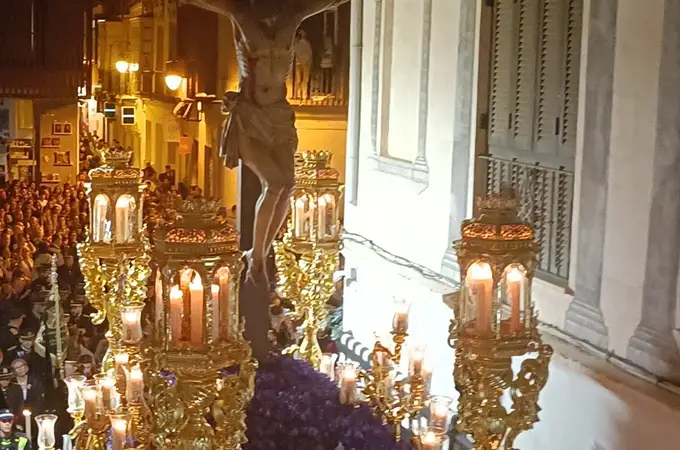 Polémica por el uso de simbología franquista en la Semana Santa de Málaga