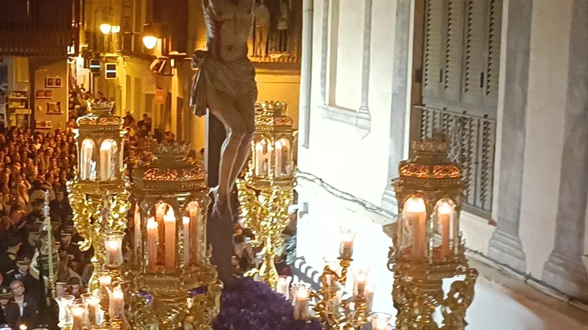 Polémica por el uso de simbología franquista en la Semana Santa de Málaga