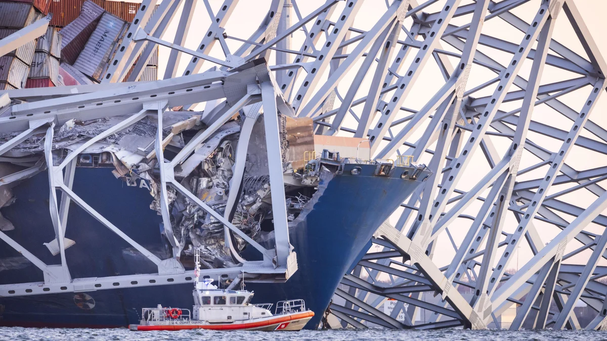 Qué provocó que el enorme buque Dali se estrellara contra el puente más largo de Baltimore