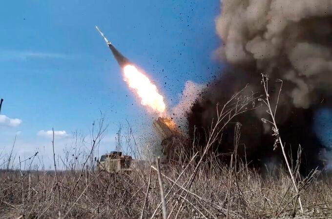Un cochete ruso lanzado contra posiciones militares ucranianas
